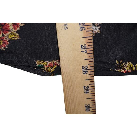 Star Wars Floral Tropical Button-Up Shirt – Men’s Size Medium – Lucasfilm - Picture 5 of 6